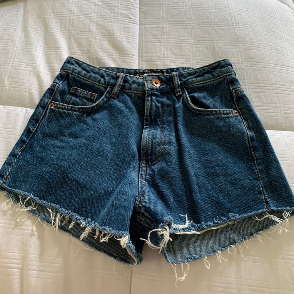 zara denim shorts